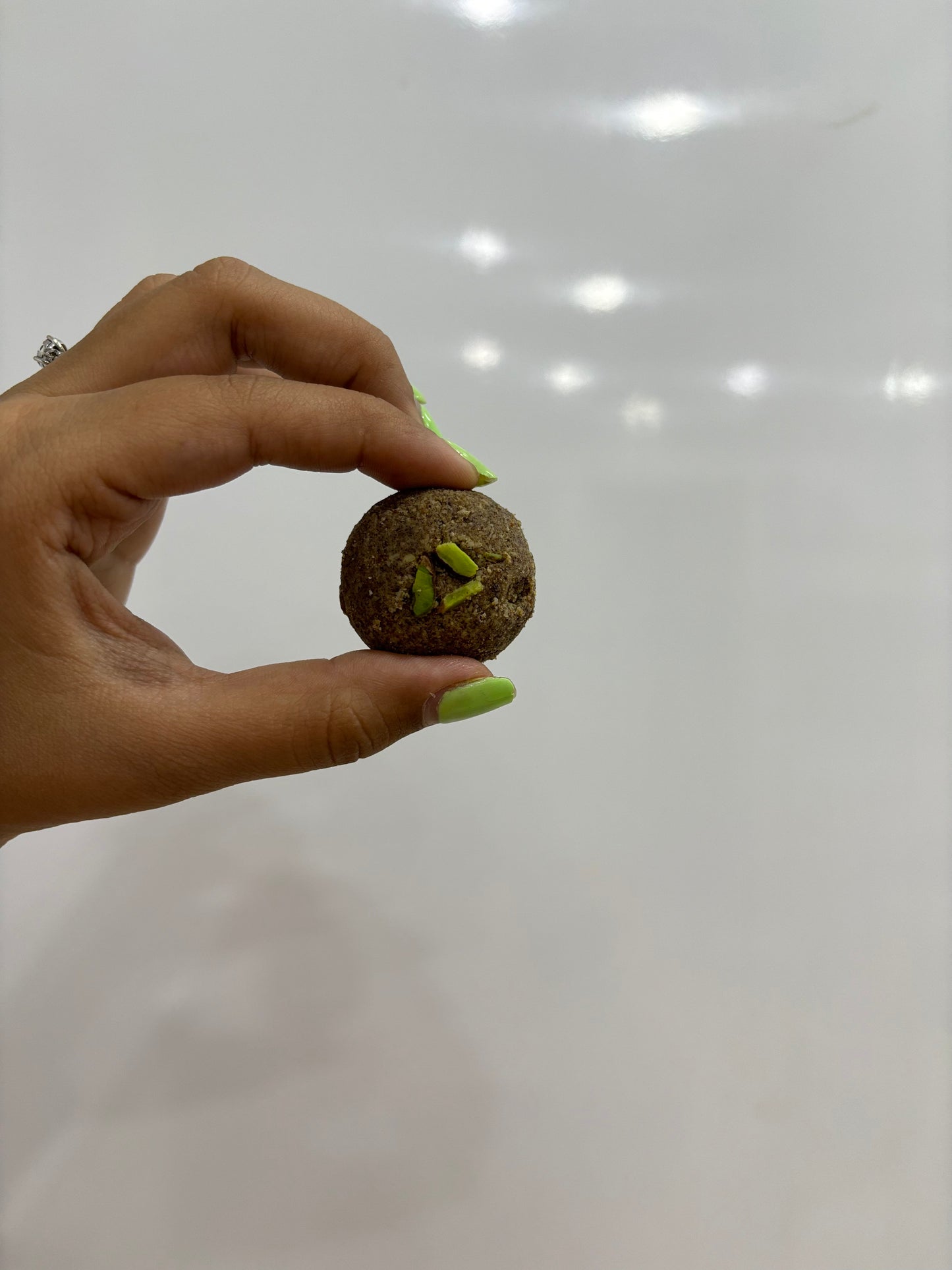 Home Made Roasted Naan Khatai